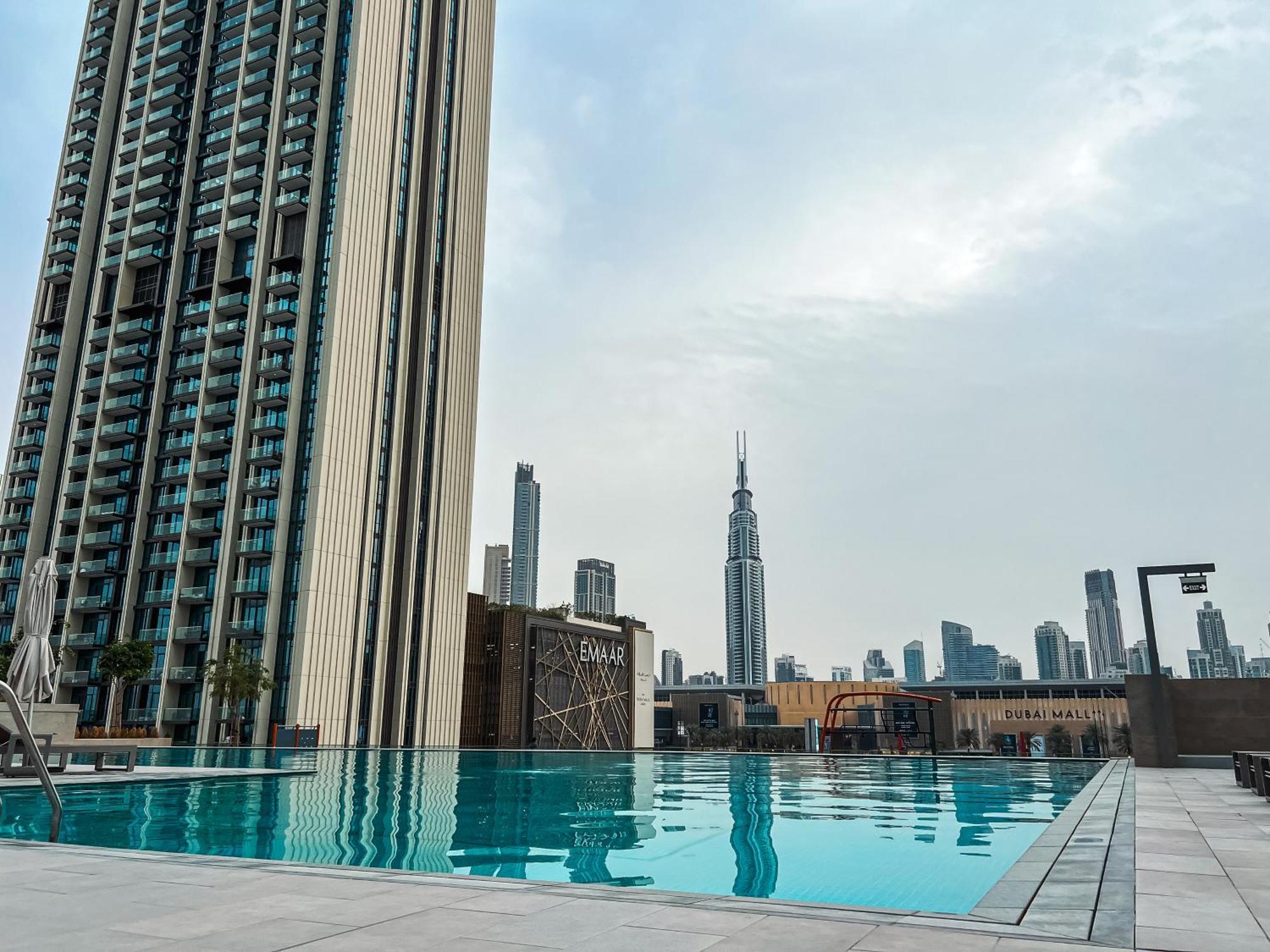 Stunning Burj View Dubai Mall Access Infinity Pool Apartment ภายนอก รูปภาพ