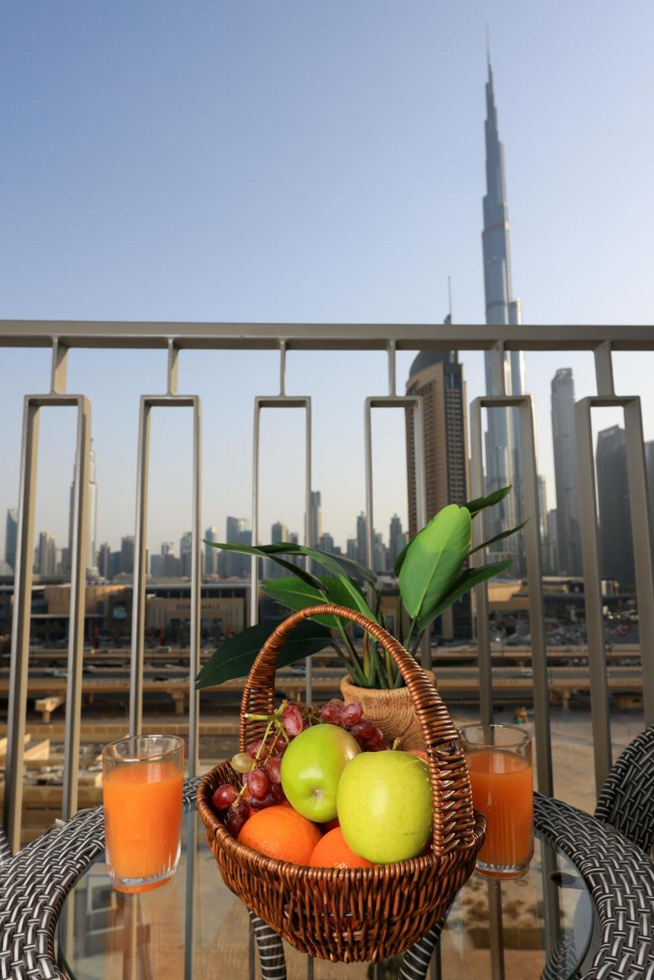 Stunning Burj View Dubai Mall Access Infinity Pool Apartment ภายนอก รูปภาพ